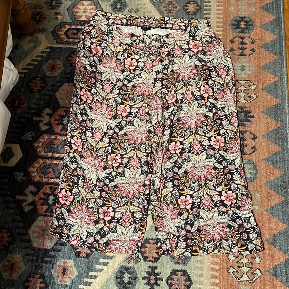 Loft plus size pull on plants size 16